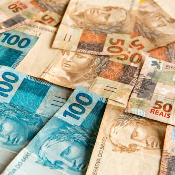 SABADOU COM R$ 30.000,00 NO PIX 